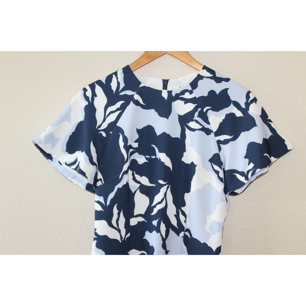 Keepsake Womens Blue White Floral Short Sleeve Dress M - Picture 2 of 5